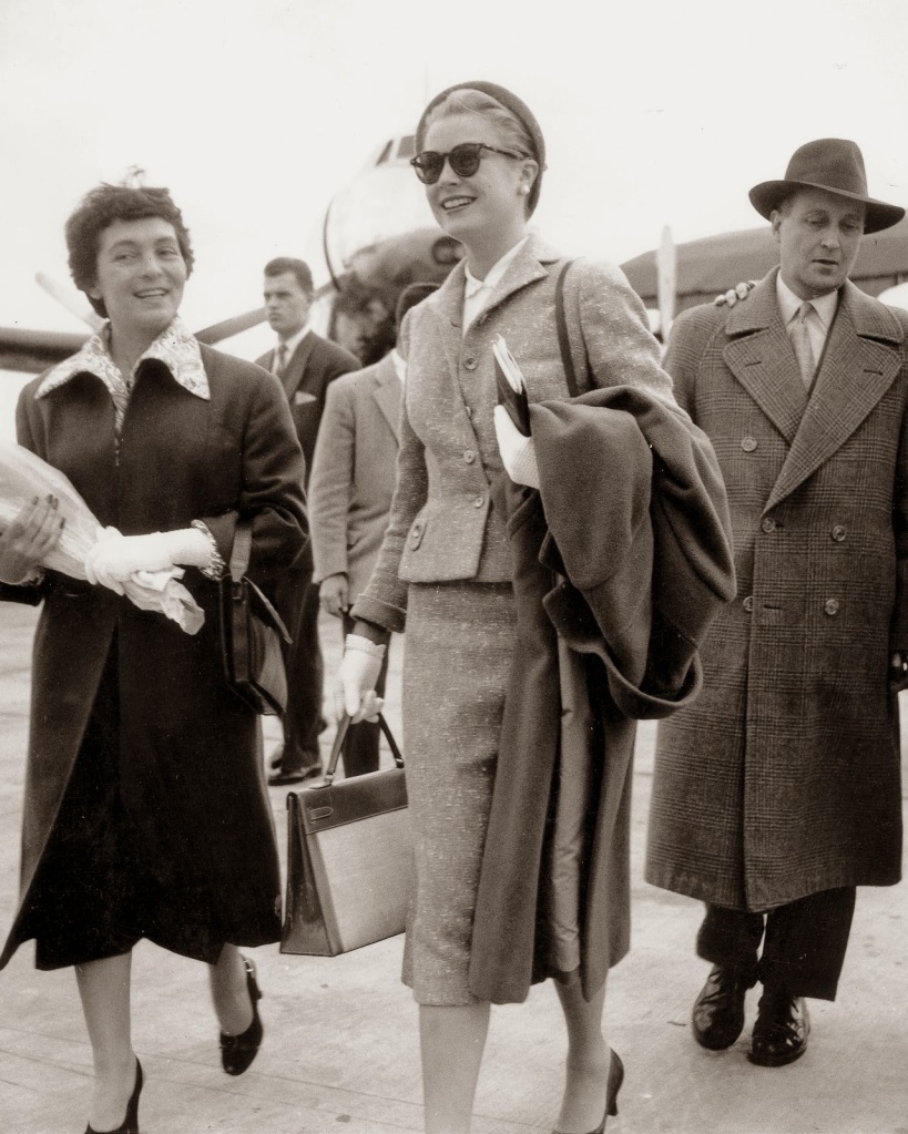 The history of Chanel's iconic skirt suit, from Jackie Kennedy to